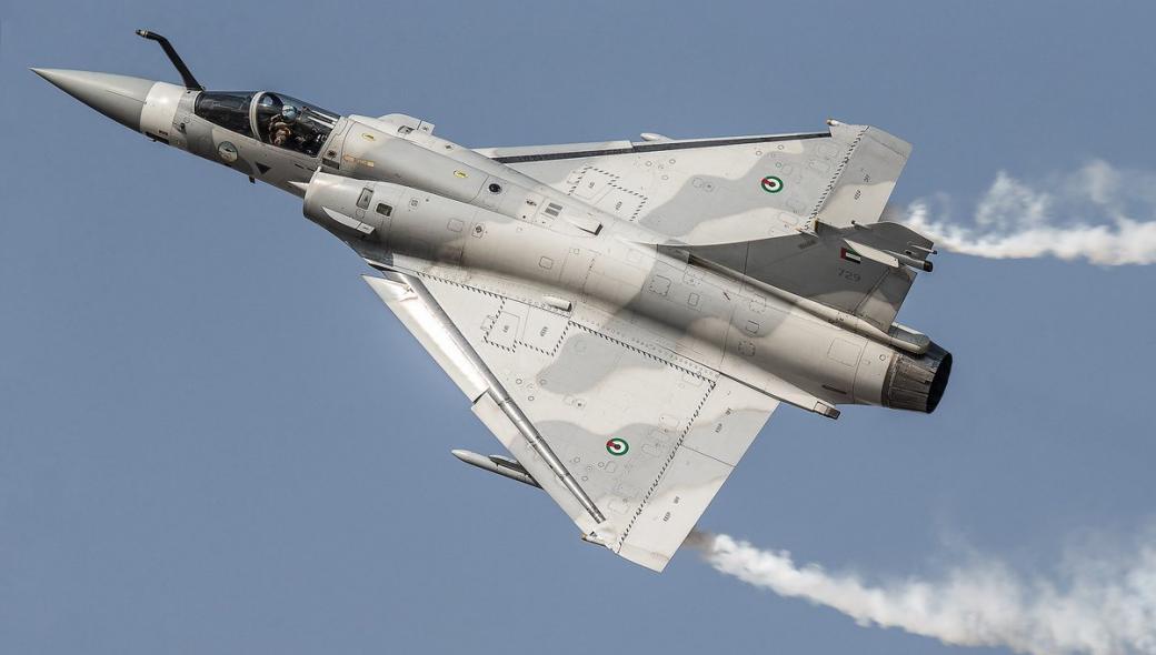 Τρίπολη: Mirage 2000-9 των ΗΑΕ βομβάρδισαν την αλ-Ουατίγια και όχι Su-24!