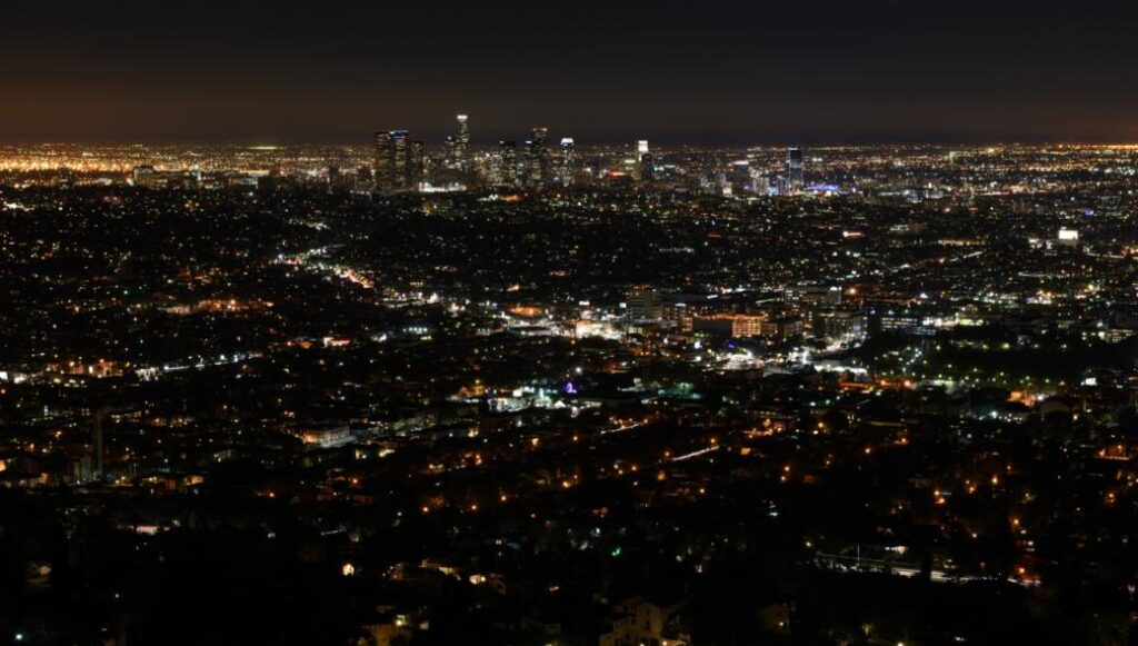 Λος Άντζελες: Εντυπωσιακό εναέριο βίντεο από τη νύχτα της 4ης Ιουλίου
