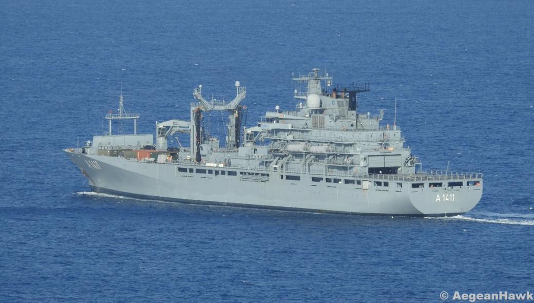 Το FGS Berlin επανήλθε στο Αιγαίο: Ποιος ο ύποπτος ρόλος του γερμανικού σκάφους