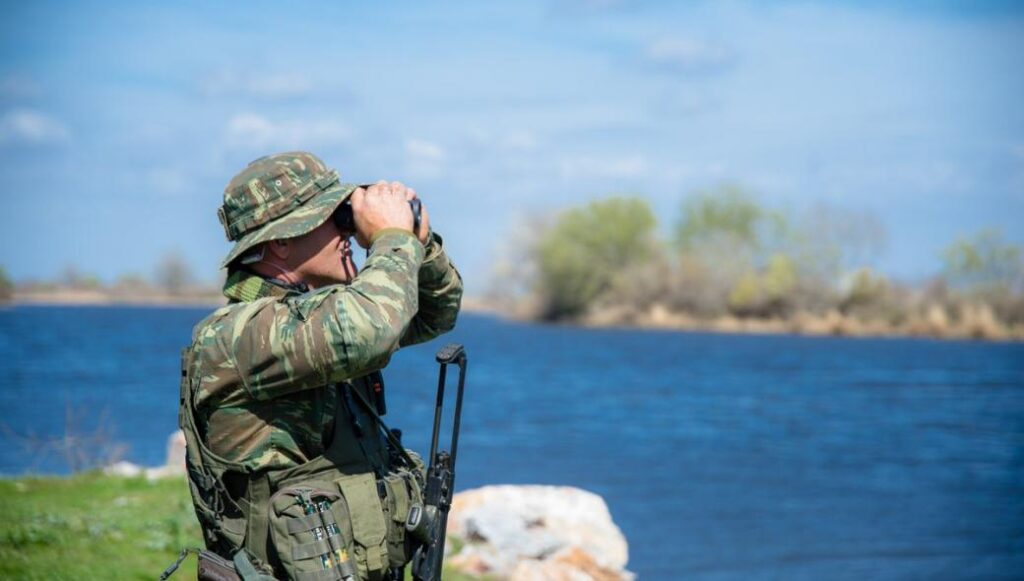 ΠΟΕΣ: Αποζημίωση 24ωρων υπηρεσιών κατά τα Σαββατοκύριακα και τις αργίες