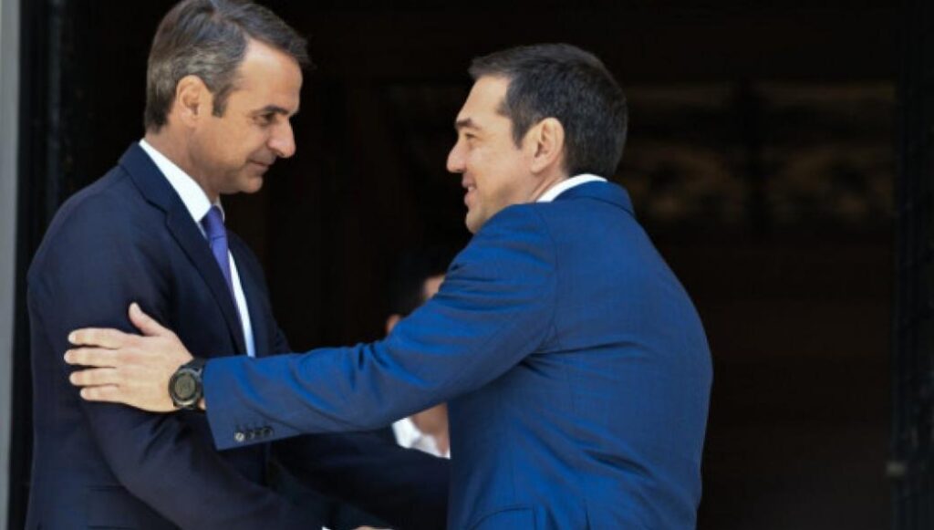 Ξεκίνησε η συνάντηση Κ.Μητσοτάκη-Α.Τσίπρα για τα ελληνοτουρκικά