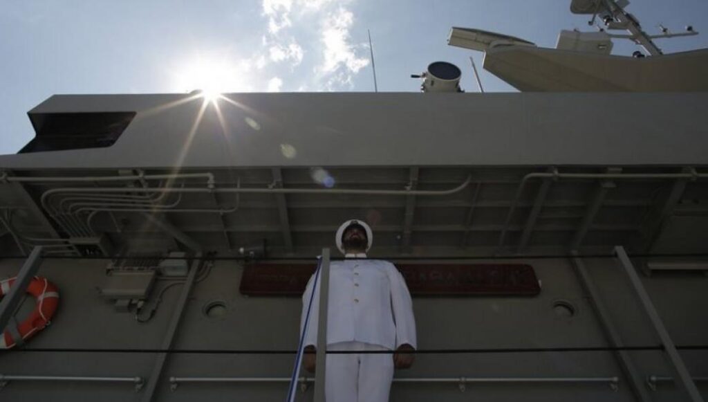 ΠΝ: Εντάχθηκε στη δύναμη του Στόλου η πυραυλάκατος «Καραθανάσης»