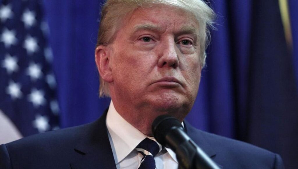 Ο Ντόναλντ Τραμπ ζητά αναβολή των προεδρικών εκλογών στις ΗΠΑ