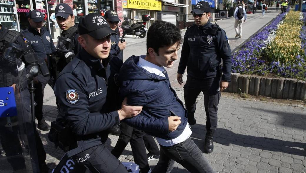 Ένταλμα σύλληψης για 27 υπόπτους FETO στην Τουρκία
