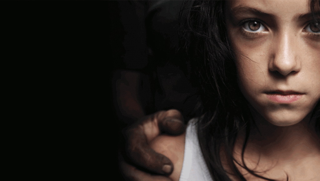 Παιδόφιλος κανόνισε ραντεβού με 13χρονη αλλά… εμφανίστηκε ο θείος της (σκληρό βίντεο)