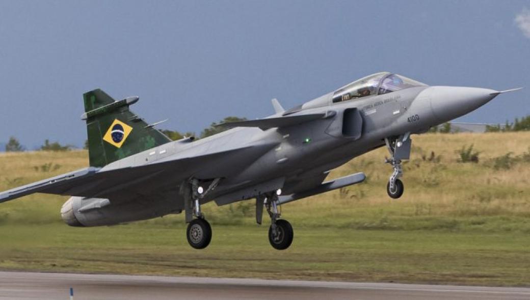 Πρώτη πτήση για το Gripen E της Αεροπορίας της Βραζιλίας
