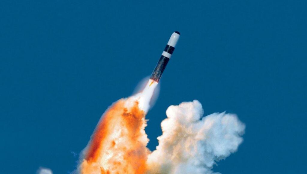 Η Lockheed Martin κέρδισε συμβόλαιο για την παραγωγή Trident II