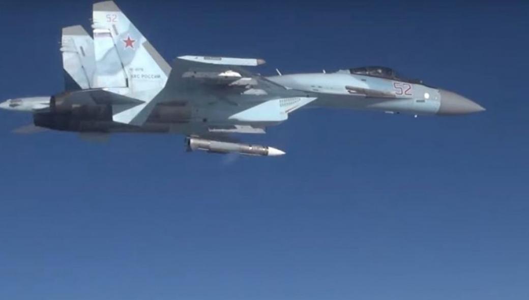 Βίντεο: Ο πιθανός αντίπαλος των Rafale στο Αιγαίο το Su-35S εκτόξευσε τον θηριώδη R-37M