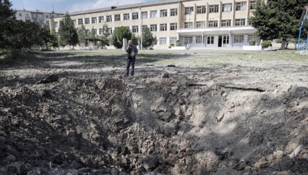 Ναγκόρνο – Καραμπάχ: Βομβαρδισμοί στην πόλη Στεπανακέρτ