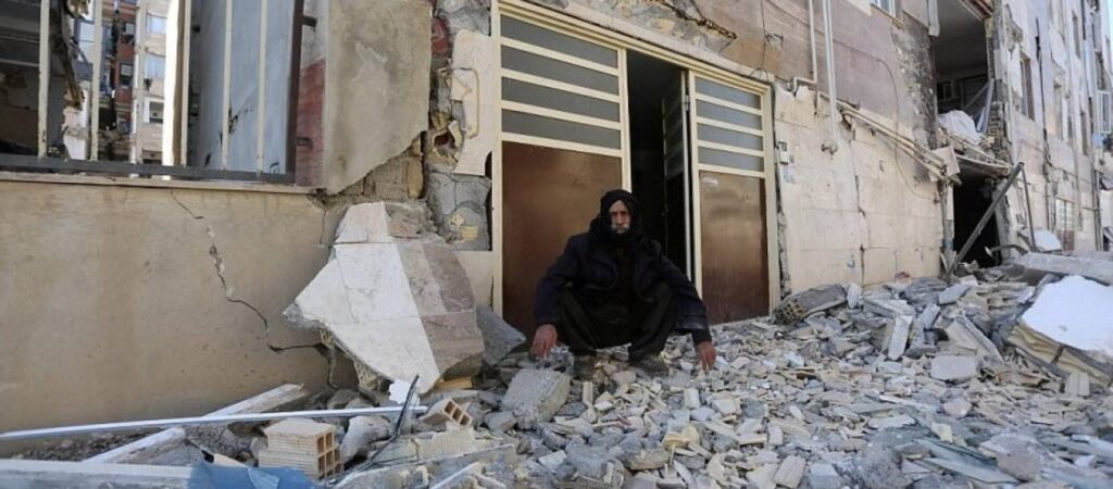 Ιράν: Ισοπεδώθηκε κτίριο από έκρηξη αερίου – Τρεις νεκροί