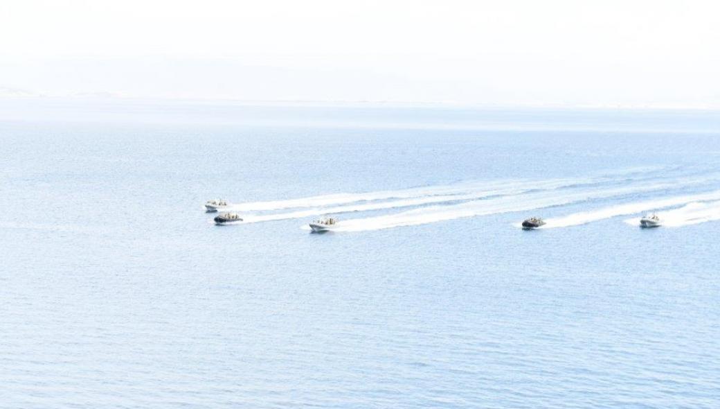 Νέα πρόκληση: Τουρκική άσκηση με ελικόπτερα και αμφίβιους καταδρομείς στο Αιγαίο (φώτο)