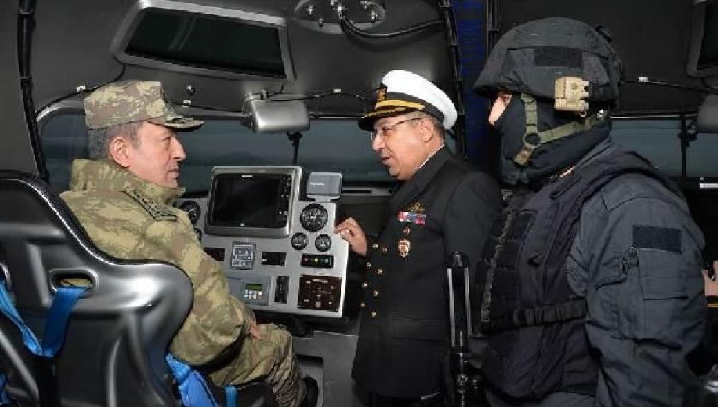 Ο Τούρκος υπουργός Άμυνας Χ.Ακάρ θέλει να πεθάνει «σαν ήρωας» στο Αιγαίο