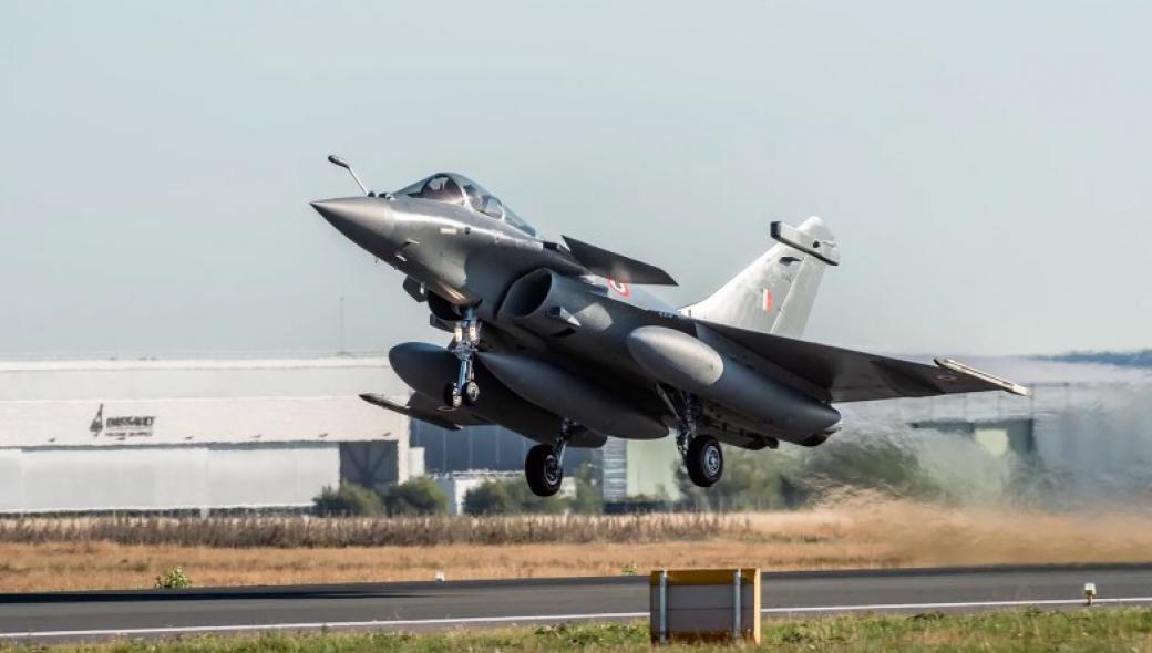 H ινδική Αεροπορία παρέλαβε επιπλέον Rafale