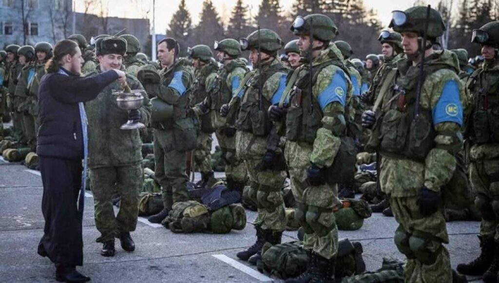 Πρώτα αγιασμός και μετά η εκκίνηση της αποστολής των ρωσικών δυνάμεων στο Ναγκόρνο-Καραμπάχ