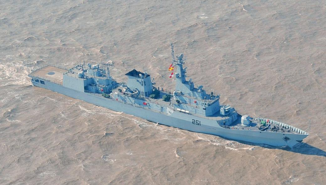 Πολεμικό σκάφος του Πακιστάν με βλήματα cruise σε ασκήσεις με το τουρκικό Ναυτικό!