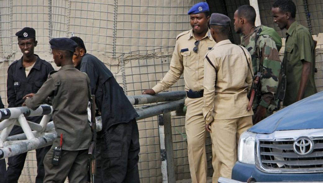 Βομβιστής-αυτοκτονίας σκότωσε τουλάχιστον 7 άτομα στην Σομαλία