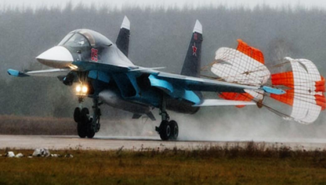 Η Sukhoi παρέδωσε το τελευταίο από τα 100 αεροσκάφη Su-34 στο ρωσικό υπουργείο