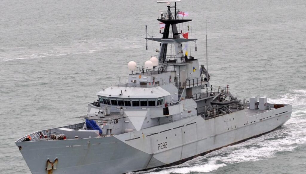 Το βρετανικό ναυτικό σε ετοιμότητα αν η ΕΕ επιθυμεί «no deal» για το Brexit