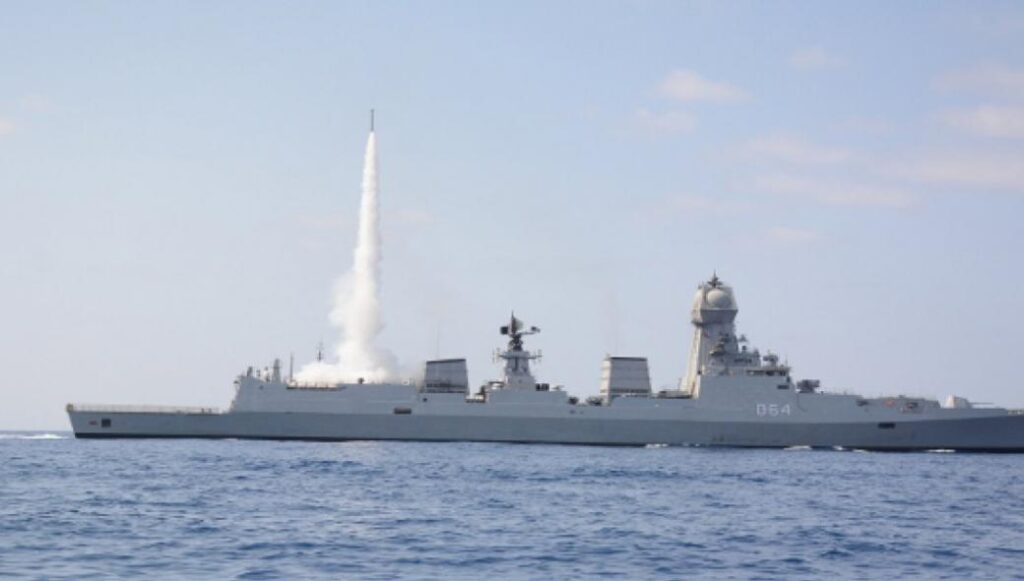 MRSAM: Ινδία και Πακιστάν δοκίμασαν νέο αντιαεροπορικό σύστημα