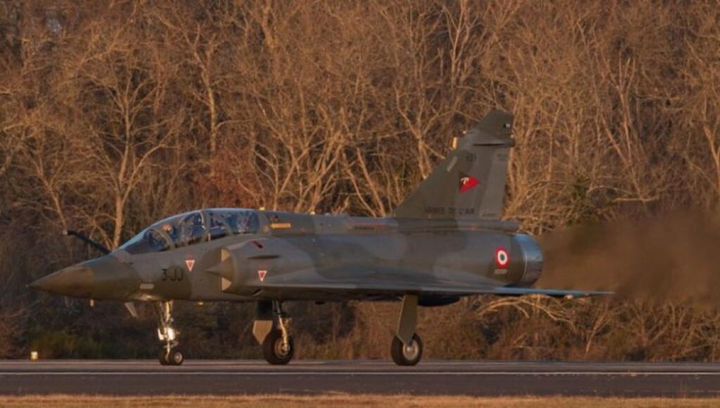 Η Γαλλία παρέλαβε το πρώτο αναβαθμισμένο Mirage-2000D