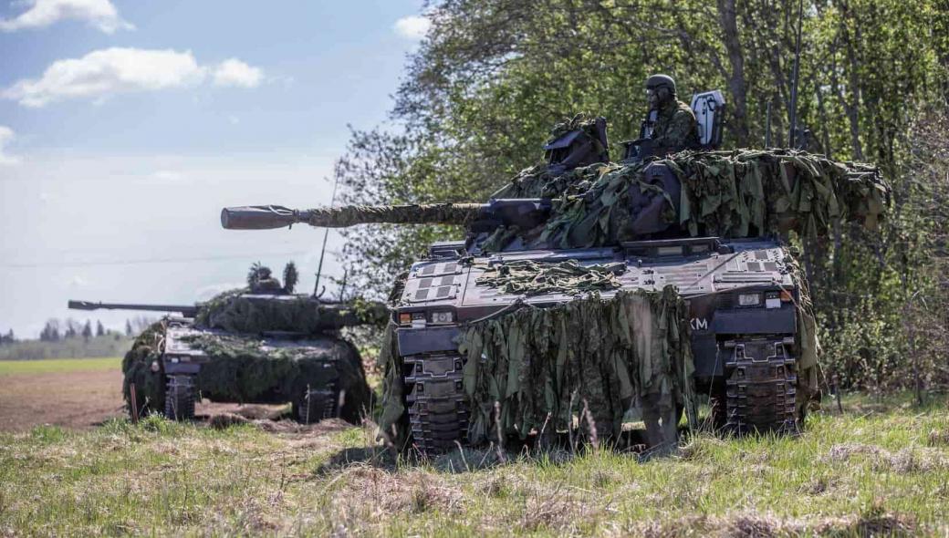 Η Ολλανδία υπέγραψε σύμβαση για την αναβάθμιση 122 τεθωρακισμένων οχημάτων μάχης CV-9035NL