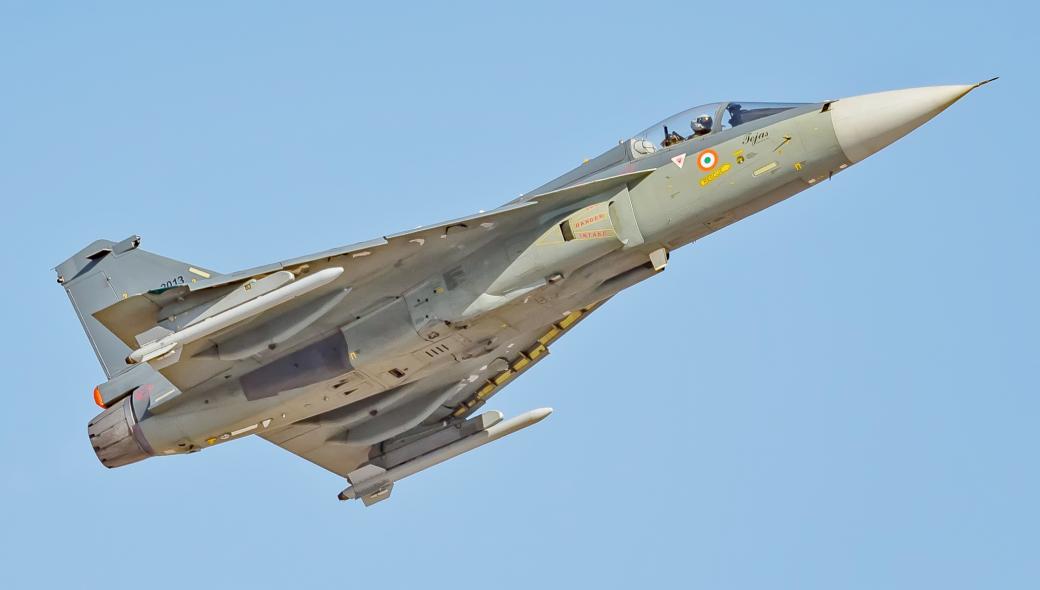83 μαχητικά αεροσκάφη Tejas προμηθεύεται η Ινδία