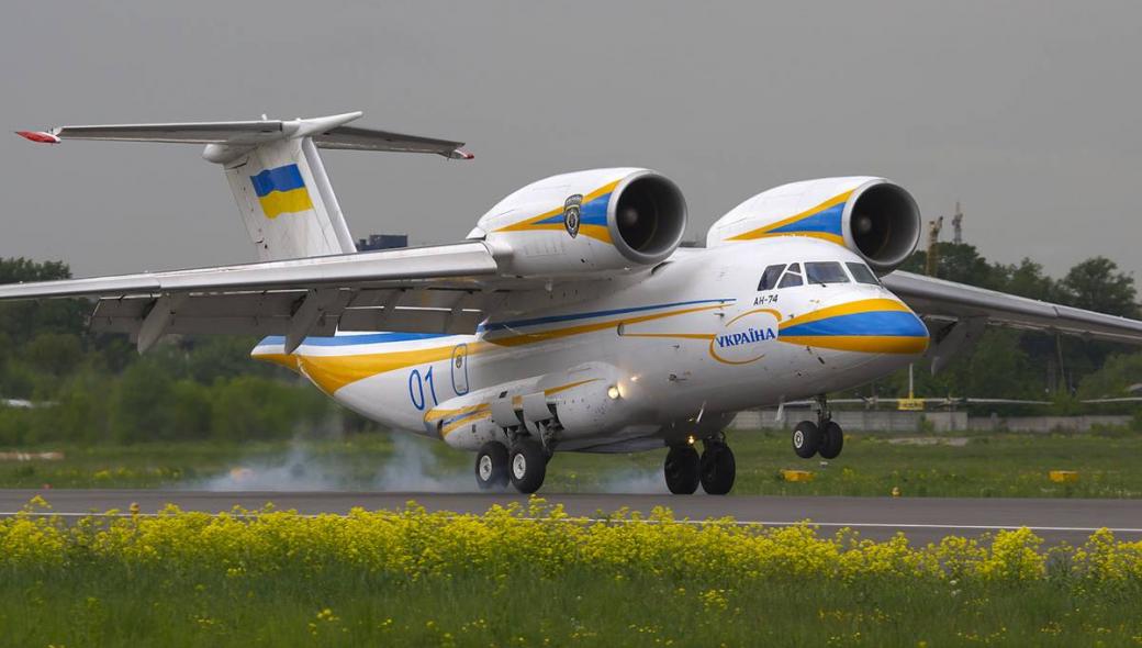 Η Ουκρανία θα προμηθευτεί 8 αεροσκάφη μεταφοράς AN-74