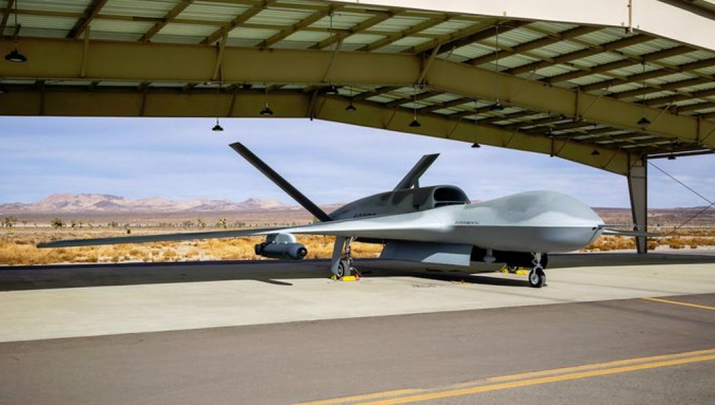 Avenger: Δοκιμαστική πτήση του νέου αμερικανικού stealth UAV με ατρακτίδιο Legion