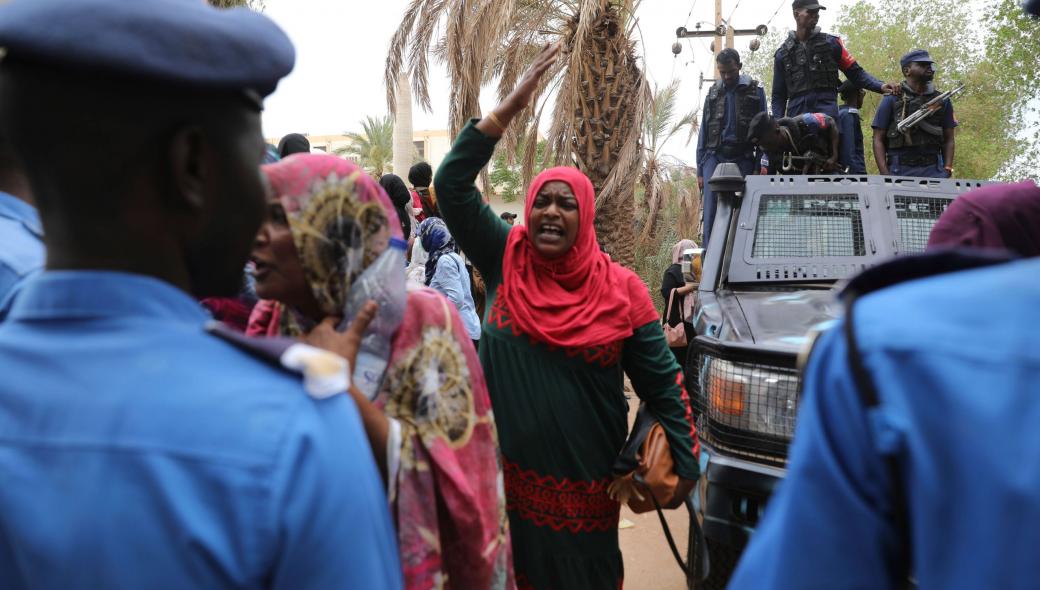 Σουδάν: Σφοδρές συγκρούσεις στο Νταρφούρ – Τουλάχιστον 250 νεκροί