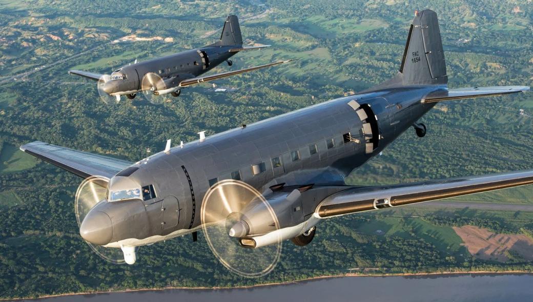 AC-47 Spooky: Ποια είναι η μοναδική χώρα στον κόσμο που εξακολουθεί και το χρησιμοποιεί