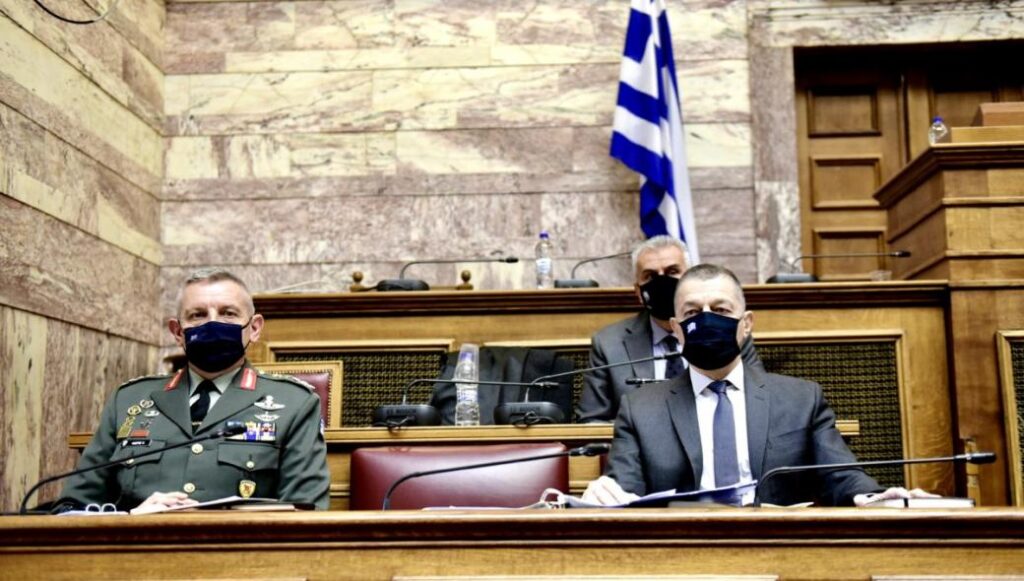 O A.Στεφανής ενημέρωσε τη Βουλή για εξοπλιστικά προγράμματα του Ναυτικού και της Αεροπορίας