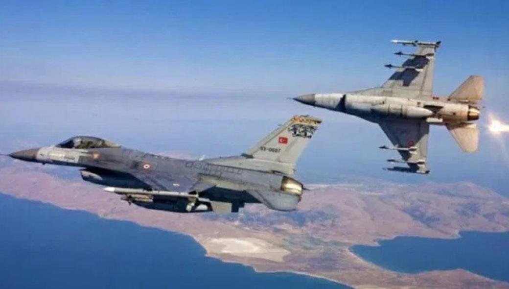 Άσκηση “Mavi Vatan”: Νέο προκλητικό βίντεο με χαμηλές πτήσεις τουρκικών μαχητικών στο Αιγαίο