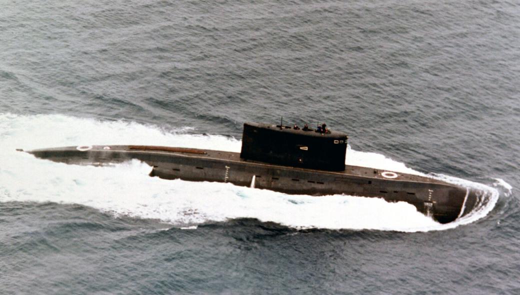 Προς άγνωστη κατεύθυνση απέπλευσαν έξι υποβρύχια Kilo του Στόλου της Μαύρης θάλασσας