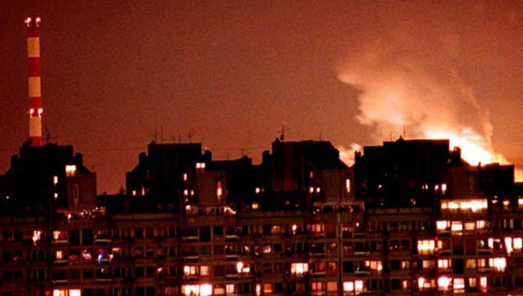 24 Μαρτίου 1999: Το ΝΑΤΟ ξεκινά τους βομβαρδισμούς στη Γιουγκοσλαβία (βίντεο)
