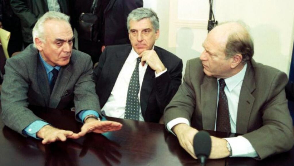 Άκης Τσοχατζόπουλος: Σε κρίσιμη κατάσταση στο «Λαϊκό» ο πρώην υπουργός Εθνικής Άμυνας