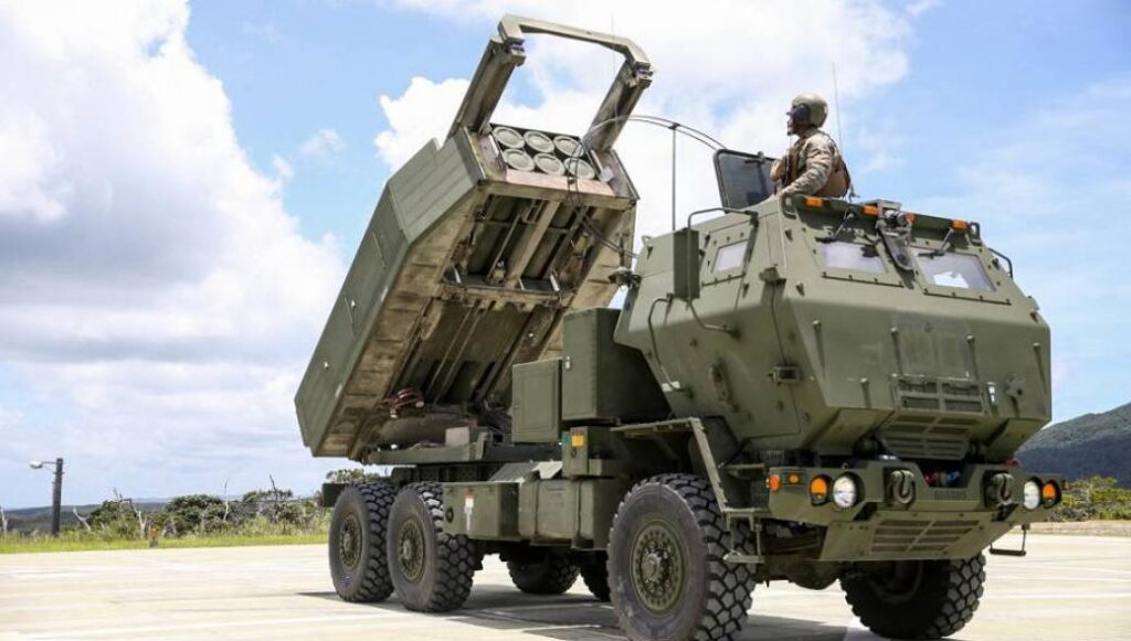 ΗΠΑ: Επιδεικνύουν τα συστήματα ΠΕΠ HIMARS στην Ρουμανία