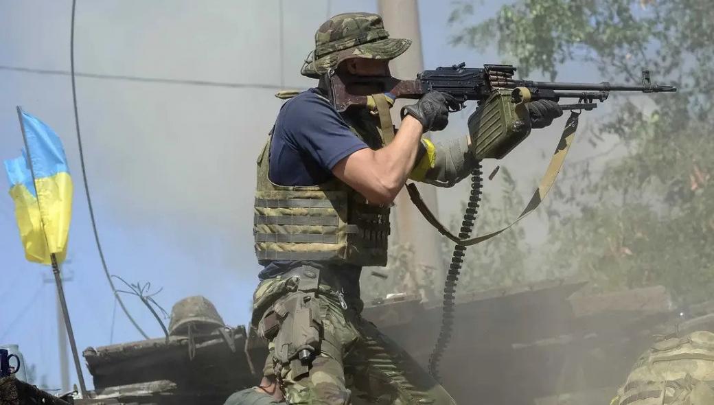 Ουκρανός υπουργός Άμυνας: «Υπεύθυνο το Κρεμλίνο για οποιαδήποτε κλιμάκωση της έντασης»