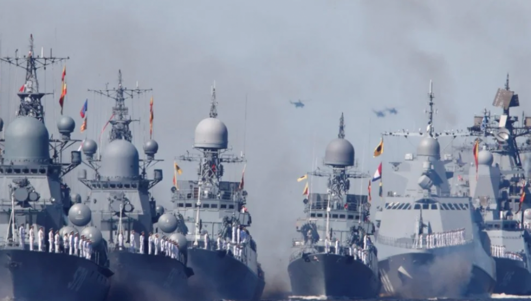 Η κόντρα Ουκρανίας-Ρωσίας μεταφέρθηκε στη θάλασσα: «Είστε παράνομοι»