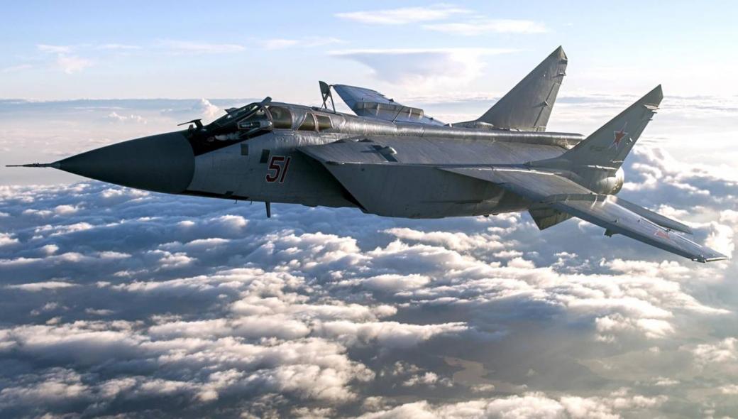 Ρωσικό MiG-31 αναχαίτισε αεροσκάφη των ΗΠΑ & της Νορβηγίας στη Θάλασσα του Μπάρεντς