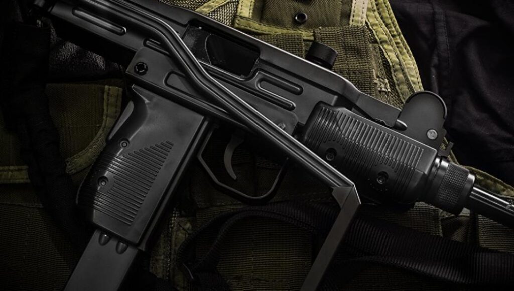 Βίντεο: UZI – Η ιστορία για το όπλο σύμβολο της ισραηλινής βιομηχανίας