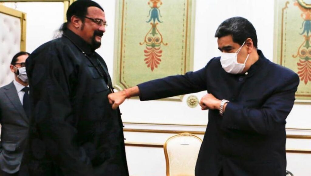 Στίβεν Σιγκάλ: Συνάντηση έκπληξη με τον πρόεδρο της Βενεζουέλας ως απεσταλμένος του… Πούτιν!