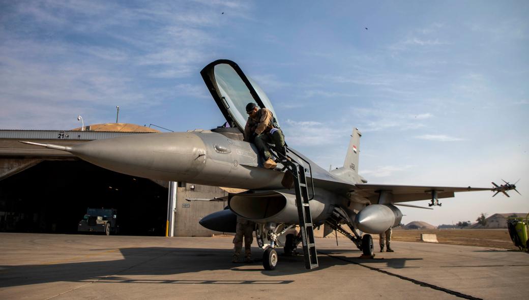 Κινδυνεύουν με καθήλωση  τα F-16IQ: Οι τεχνικοί της Lockheed Martin εγκαταλείπουν το Ιράκ