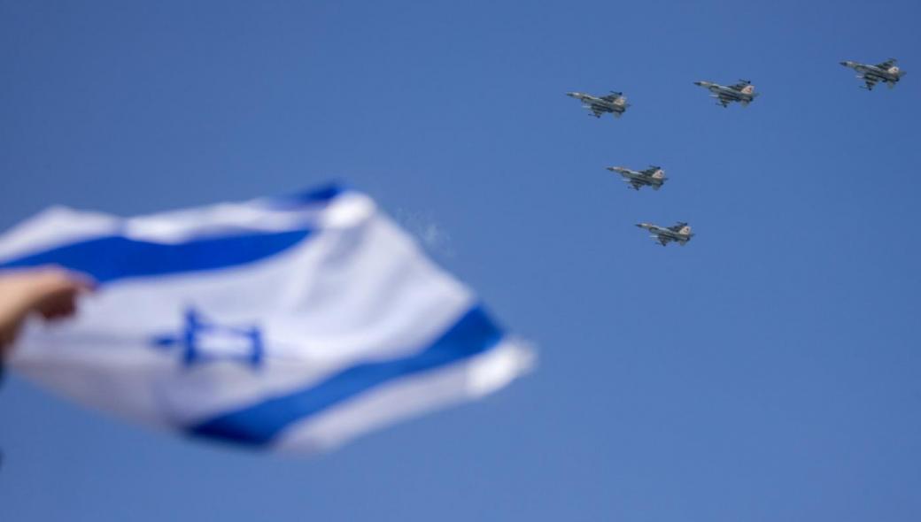 Ισραηλινά μαχητικά αεροσκάφη βομβάρδισαν πύργο στη Γάζα: Ζημιές σε τουρκικό κτίριο (βίντεο)