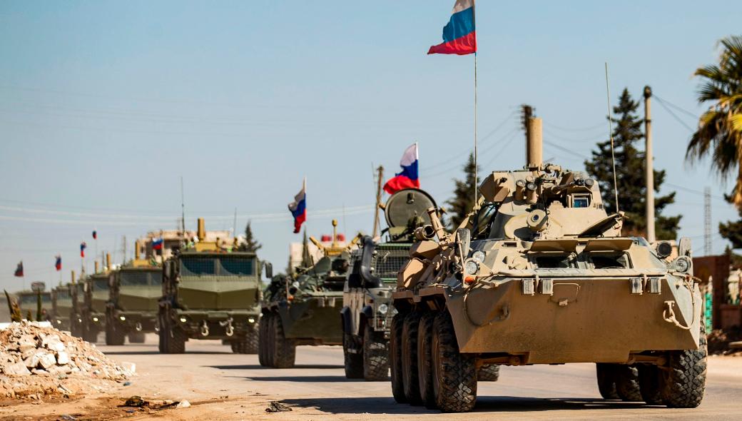 Ο ρωσικός στρατός σταμάτησε αμερικανικό κομβόι στη Συρία