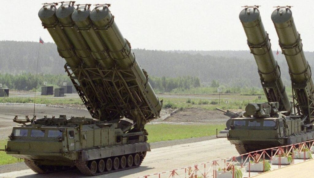 Συνέλαβαν επιχειρηματία στην Γερμανία λόγω αγοράς οπλικών συστημάτων για λογαριασμό της Ρωσίας