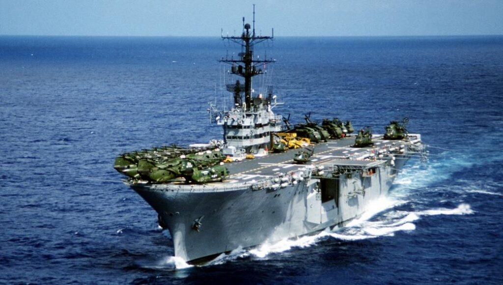 USS Iwo Jima: Στη Σούδα το «θηρίο» του αμερικανικού Ναυτικού (φώτο)