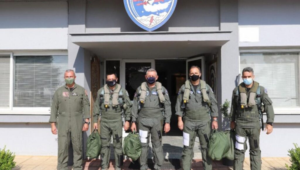 Ο Α/ΓΕΕΘΑ Κ.Φλώρος πέταξε με F-16 της 335 Π.Μ. (βίντεο-φώτο)