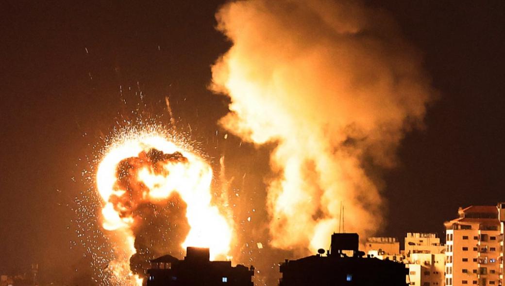 Ισραήλ: Ξεκινά αεροπορικές επιθέσεις στη Γάζα