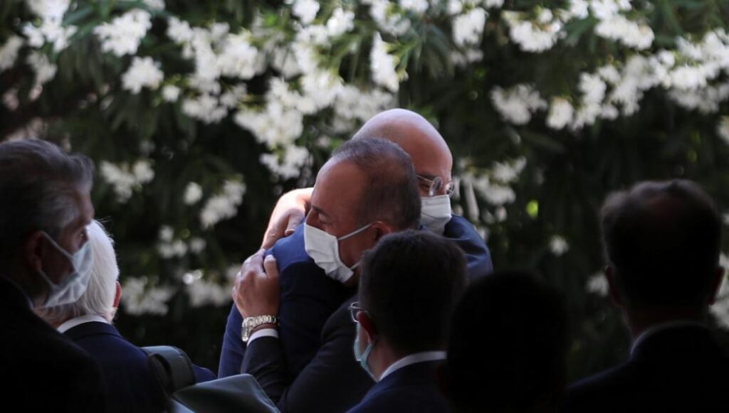 Τσαβούσογλου: «Η Ελλάδα να σταματήσει τις προκλήσεις εάν θέλει να βελτιωθούν  οι σχέσεις μας»