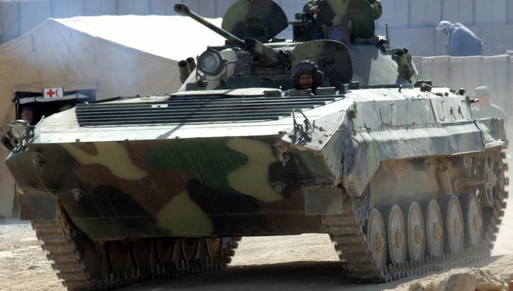 Η Ινδία θέλει 1.750 νέα τεθωρακισμένα οχήματα μάχης προς αντικατάσταση των BMP-2
